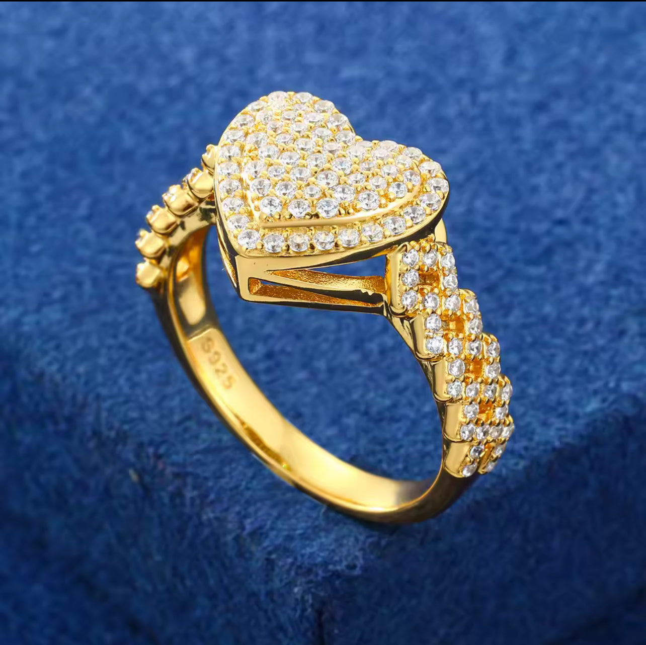 Anillo corazón moissanita
