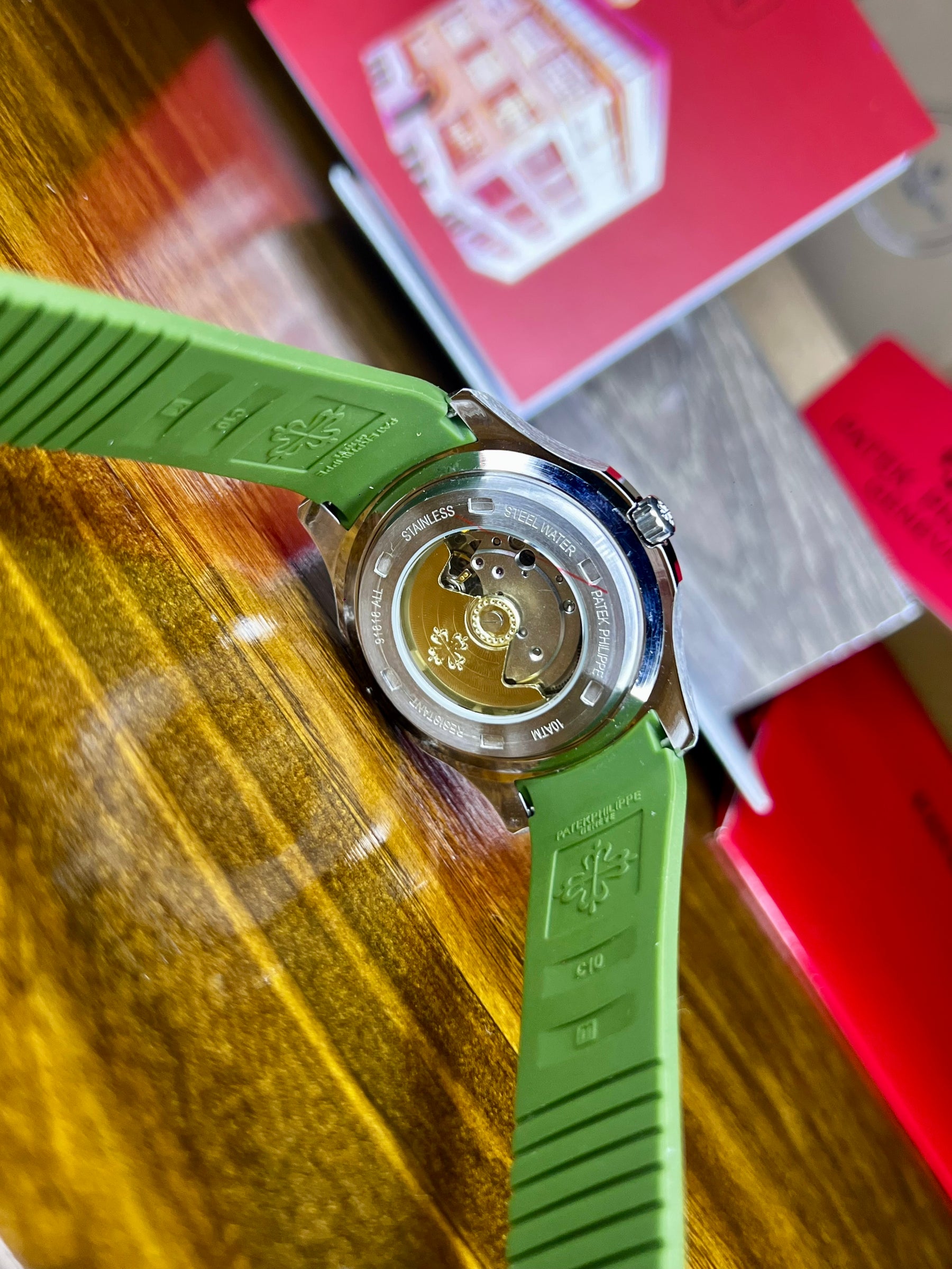 Patek verde