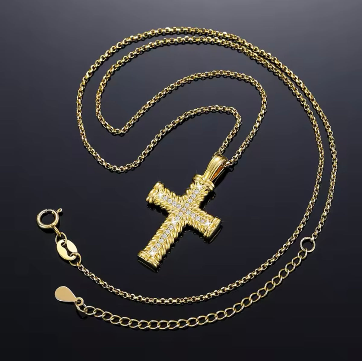 Dije cruz moissanita