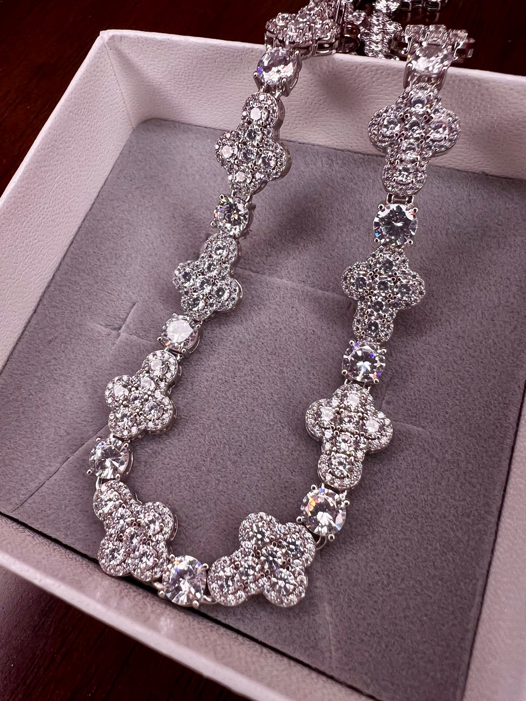 Tennis cross con piedras redondas 10mm