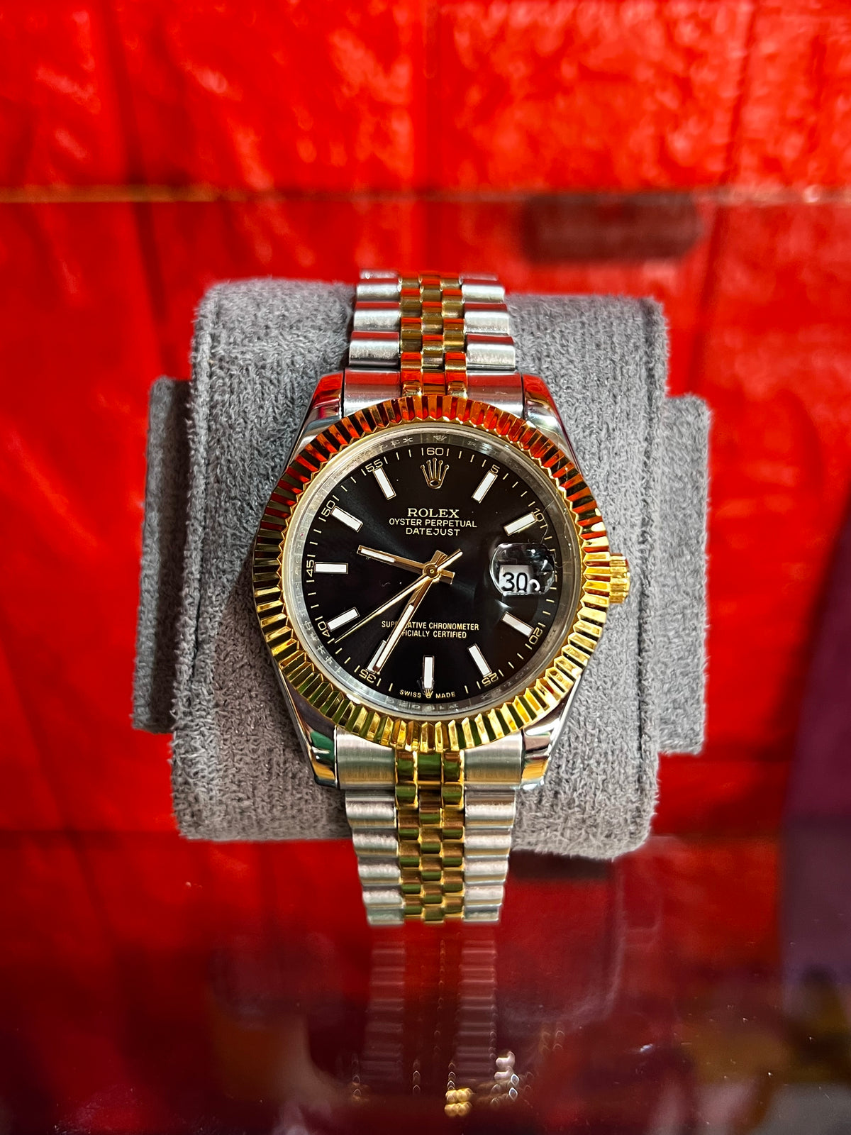 Reloj Oyster Perpetual Datejust – Bicolor con esfera negra
