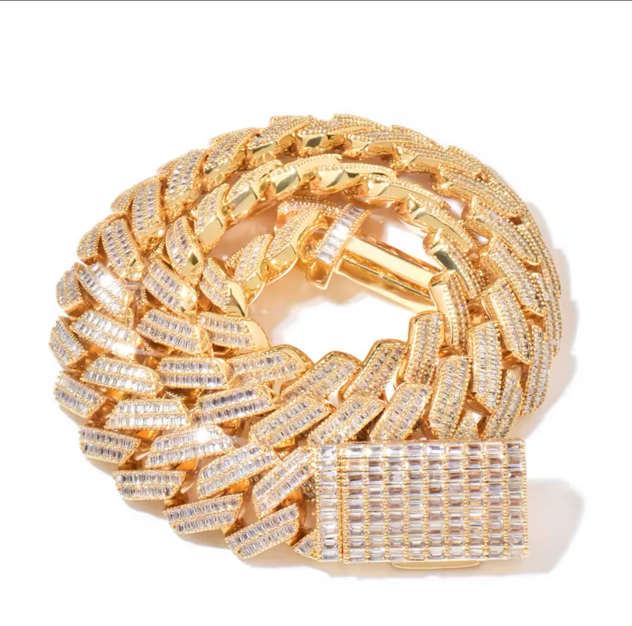 Cubana Miami prong baguete