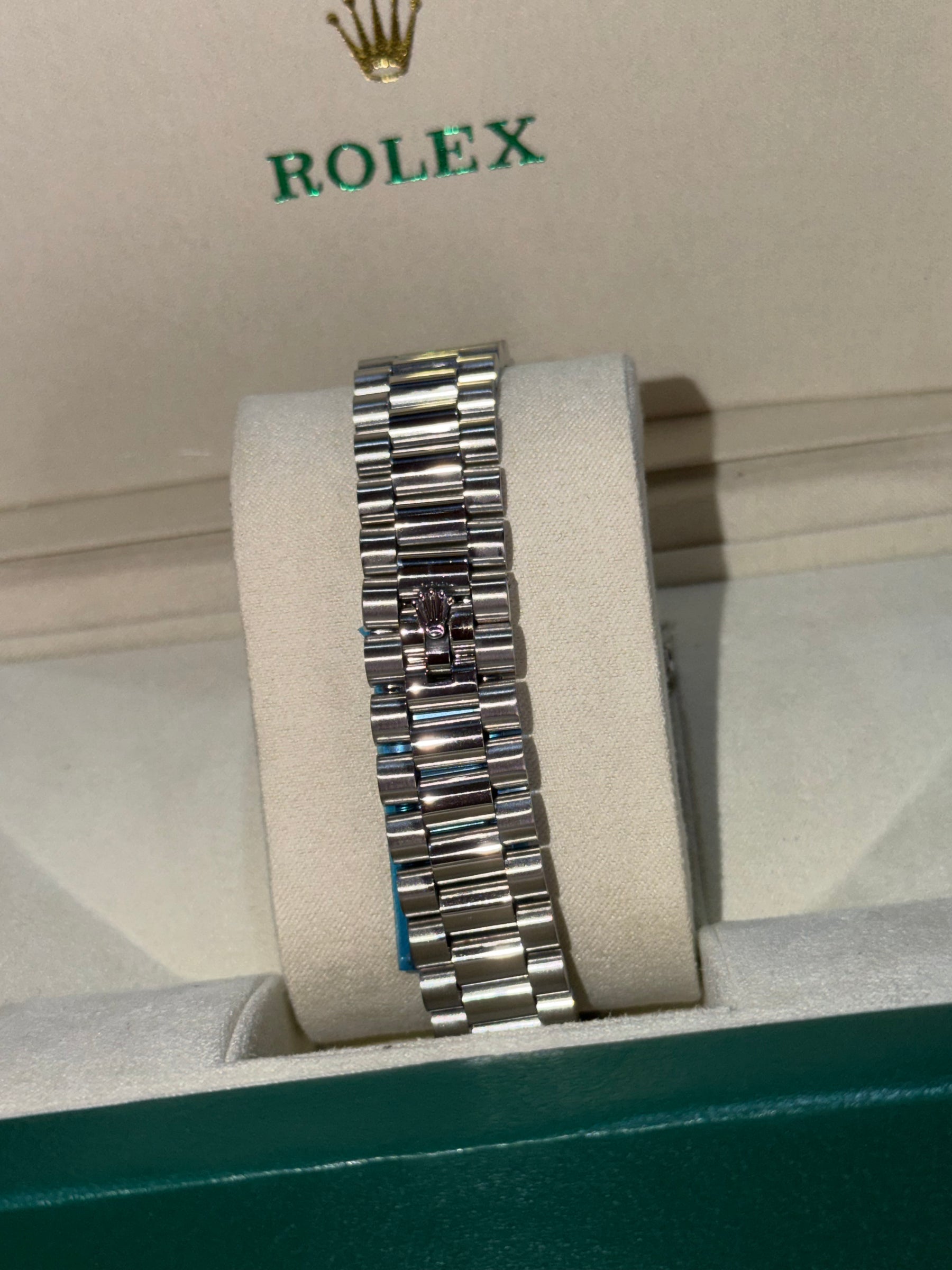 Day-Date Bisel Brillante