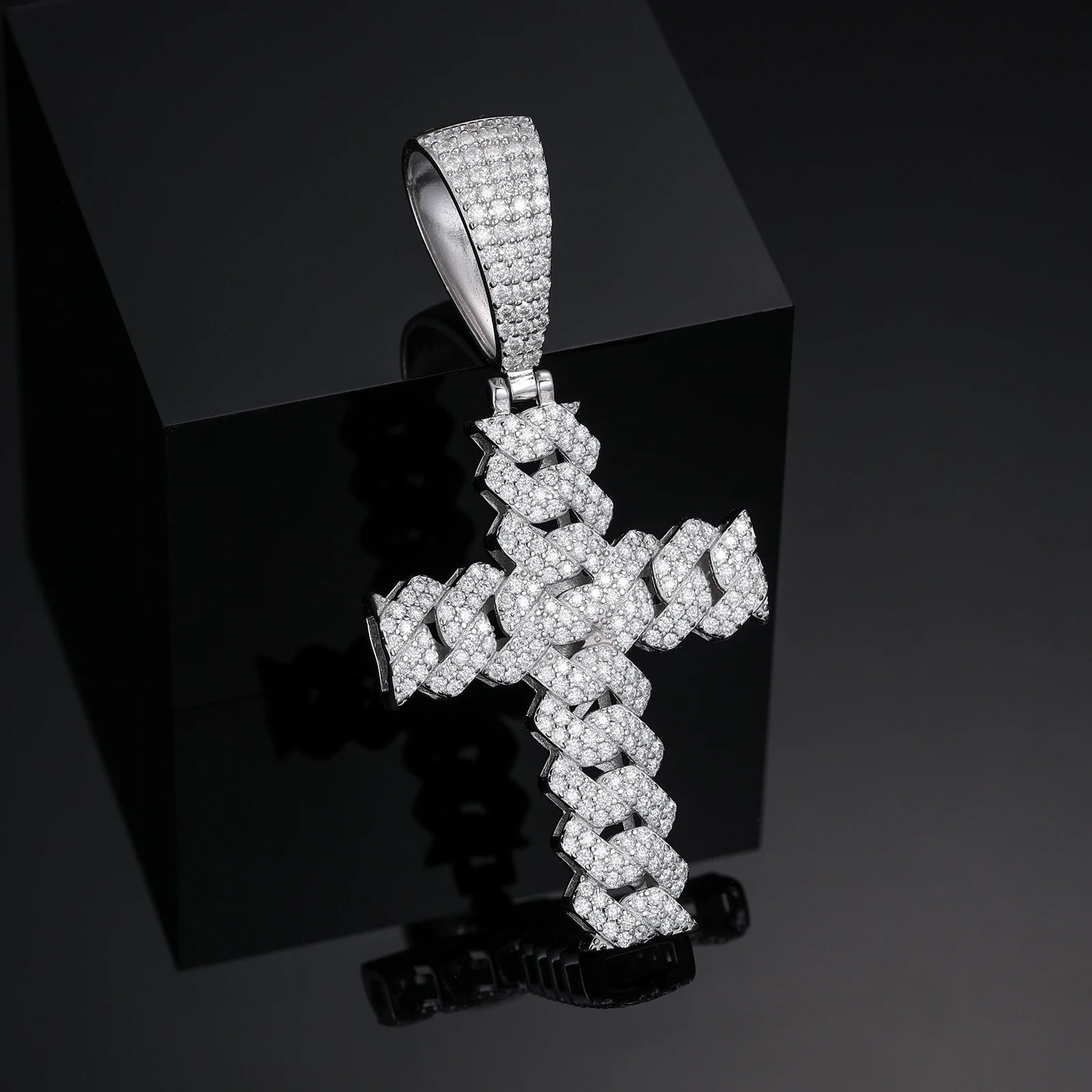 Cross Prong S925