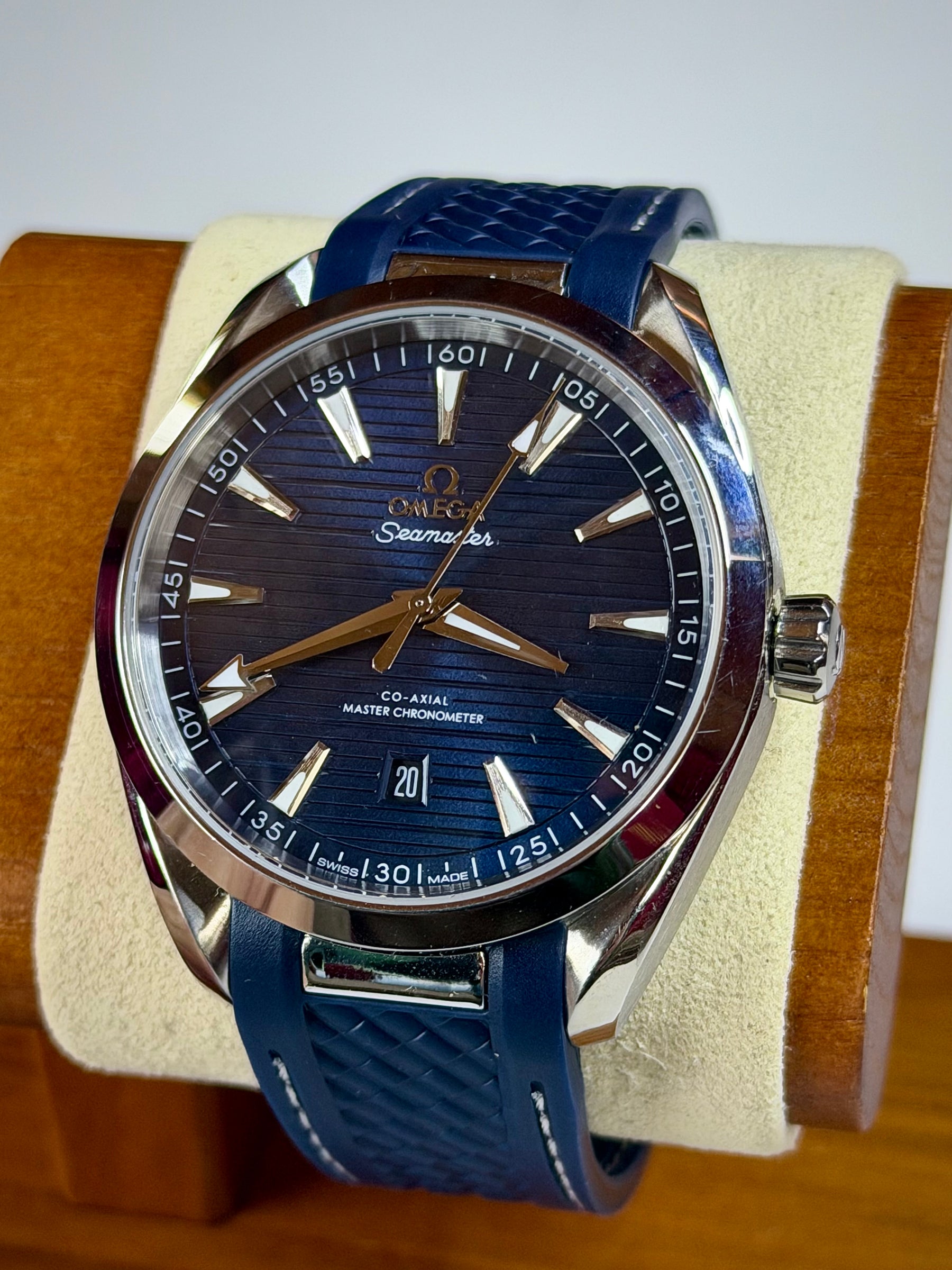 Seamaster Aqua Terra – Blue Dial Automatic