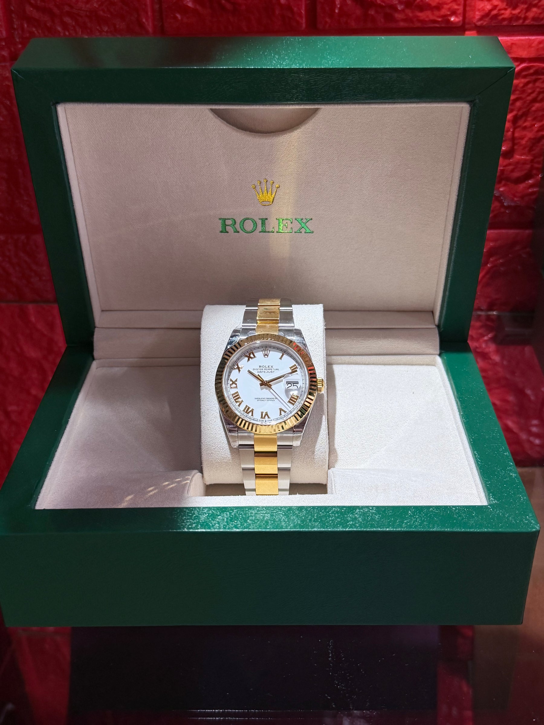 Datejust Bicolor – Esfera Blanca con Índices Romanos